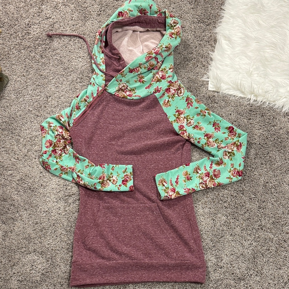 AMPERSAND AVE Mint Floral Raglan Hoodie with Dusty Rose Body